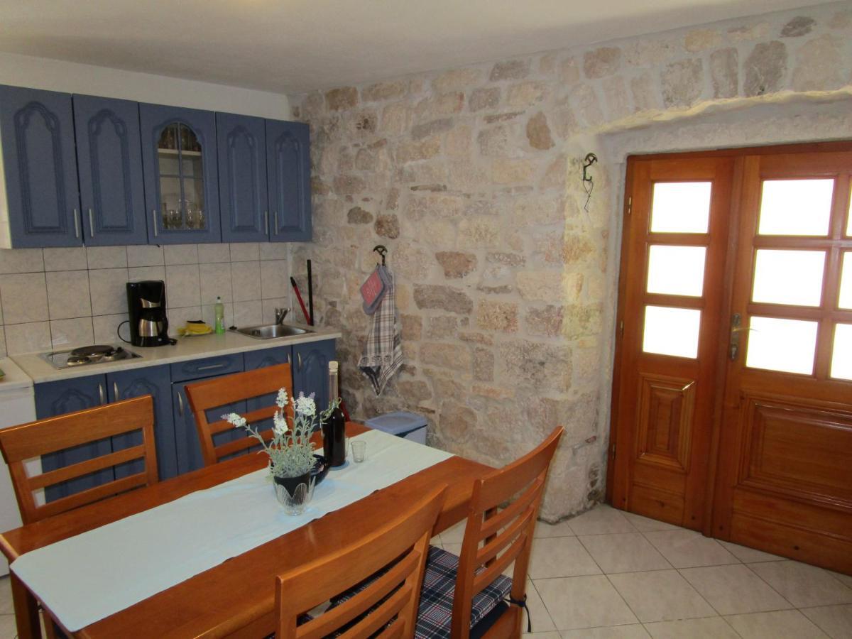 Marko Polo B Old Town Trogir Luaran gambar